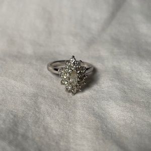 18KT Crystal Stone Ring